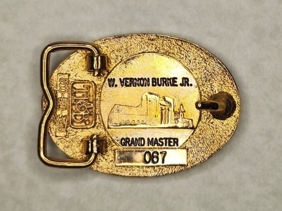 [Buckle Pic Missing] (Click here)